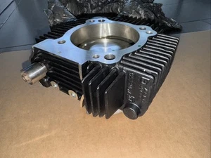 CILINDRO HORIZONTAL DUCATI ORIGINAL CON SCRAMBLER DE PISTÓN 1100 - Imagen 1 de 12