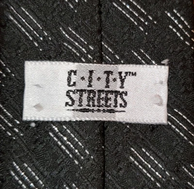 1980s CITY STREETS ~ SKINNY MENS TIE ~ MIAMI VICE AVANT GARDE POP NEW WAVE ~ 54" - Image 1 of 4