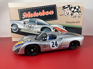 1/18 Exoto Motorbox 1968 Porsche 910 Martini  Part # MTB00063B READ  RARE