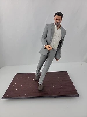 Incomplete/Damaged Max Payne 3  Statue 9 1/2" Figure Only  - Image 1 of 4