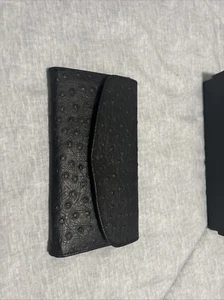 Kuang Huei Black Ostrich Leather Women’s Wallet With Snap Closure - Picture 1 of 7