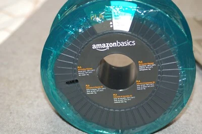 Filamento de impresión 3D Amazon Basics carrete de 2,85 mm 1 kg - negro Foto 1 de 2