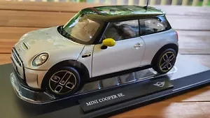 MINI COOPER SE, F56, 2021-23, Argento Bianco, 1/18, Norev, Dealer Edition, RARO! - Foto 1 di 13