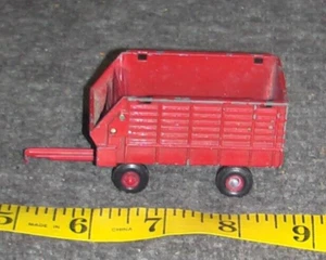 Case IH ERTL DIECAST Forage Wagon 1:64 Trailer Cart Farm Toy tractor implement - Picture 1 of 5