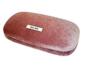 NUEVO Miu Miu Rosa Terciopelo Grande Gafas O Gafas de Sol Estuche con Almeja - Imagen 1 de 5