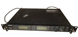 Receptor Shure UR4D R9, 790-865 MHz (SIN ANTENAS) - Imagen 1 de 2