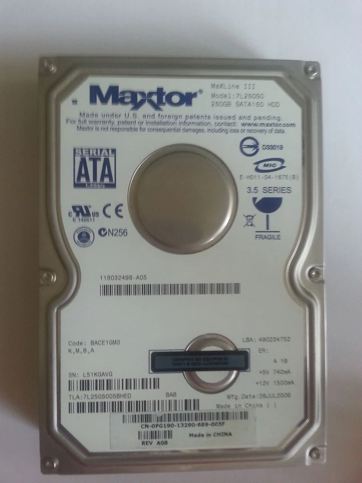 250 GB SATA Maxtor MaXLine III 7L250S0 7200 RPM 16MB 3,5" - Immagine 1 di 1