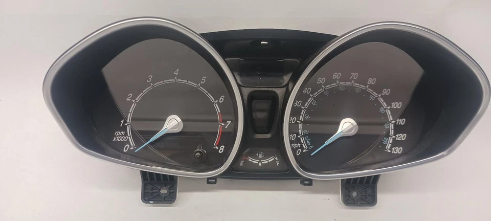 Velocímetro '15-'17 Ford Fiesta OEM 59K millas ¡1 año de garantía! Foto 1 de 4