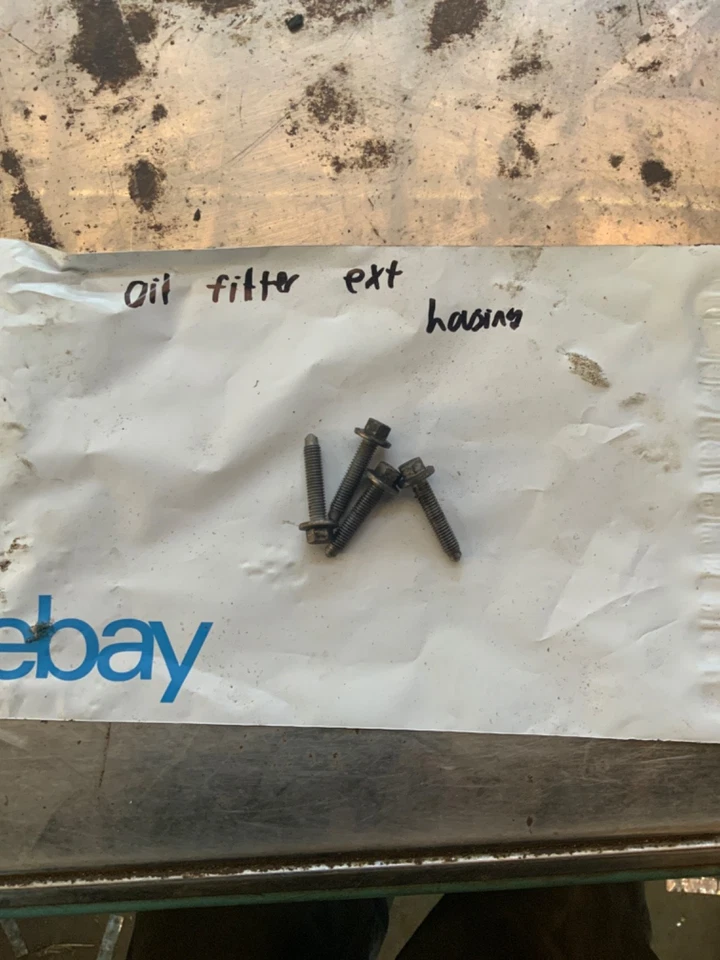 Комплект болтов корпуса масляного фильтра 2010 Mini Cooper S R56 R57 R55 R58 R59 R60 4 шт M6X30 - Изображение 1 из 1