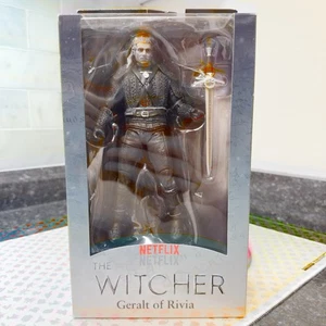 McFarlane Toys The Witcher (Netflix) Modellino Geralt di Rivia 7" con accesso - Foto 1 di 14