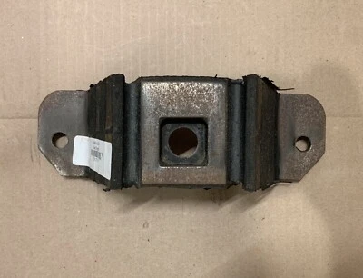 BCD 273301 SOLUCIONES HD GENUINAS SOPORTE/MONTAJE MOTOR TRASERO SUPERIOR OEM Foto 1 de 4