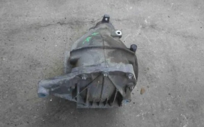 2005-2008 Dodge Magnum 5.7L Rear Axle Differential Carrier 2.82 Ratio - Image 1 of 4