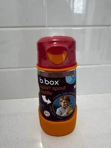 B.Box Sport Spout Drink Bottle Strawberry Shake - Picture 1 of 3