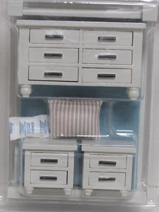 Mayberry Street Miniatures Dollhouse Modern Bedroom Suite 1:12 Scale NIP - Picture 1 of 4