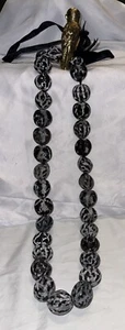 Vintage Hawaii schwarz & weiß Kukui Nuss Lei Halskette 32" MCM in sehr gutem Zustand - Bild 1 von 6