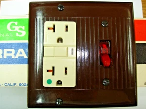 Vintage Uniline Brown Decora GFCI Switch Outlet Wall Cover Plate 2 Gang Sierra  - Picture 1 of 3