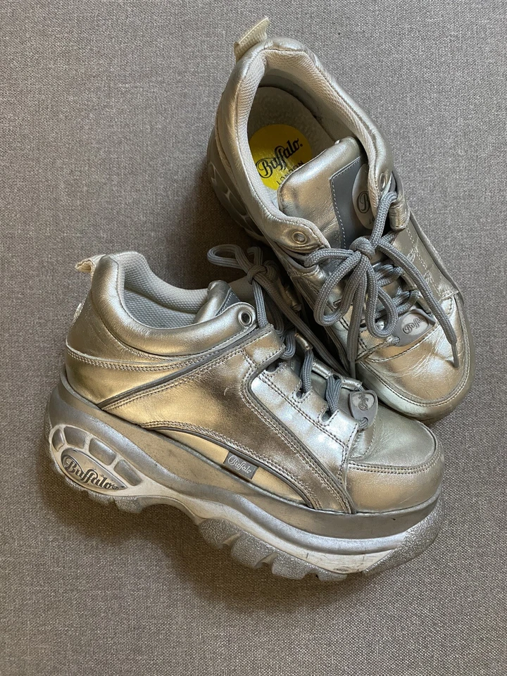 Buffalo 38 Platform Classic 1339 Silver Gray Sneakers Woman Used Rave Party - Imagen 1 de 4