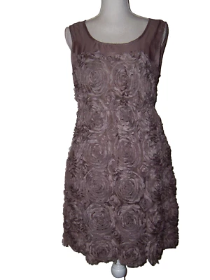 Ya Los Angeles Beige Textured Roses Dress size L - Image 1 of 4