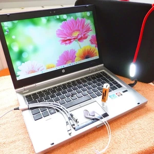 HP 8460p METALL Business IT 14 pulgadas l Windows 11 SSD l 12GB RAM NUEVO l... - Imagen 1 de 14