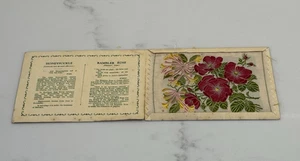 Kensitas Blumen, Seide + Karte: Geißblatt - Rambler Rose. Postkartengröße - Bild 1 von 23