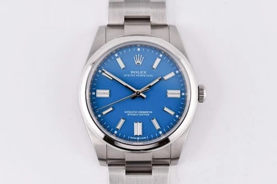 Rolex Oyster Perpetual 41mm Ref. Caja y papel con esfera azul personalizada 124300 Foto 1 de 4