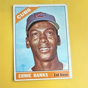 1966 Topps #110 Ernie Banks - Picture 1 of 6