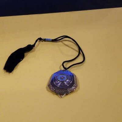 复古镀银镜面紧凑型 W 中心 Guilloche 玫瑰冲压 R &G Co — 第 1/4 张图片