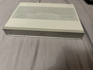 CISCO C1111-4P Router - ISR 1100 4P Dual GE Ethernet - Bild 1 von 6
