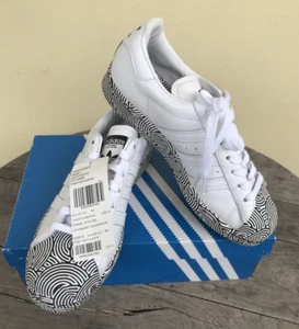 NWT Adidas Superstar Hiroko Takahashi White Sneakers Athletic Shoes US 7 / UK 6 - Picture 1 of 10