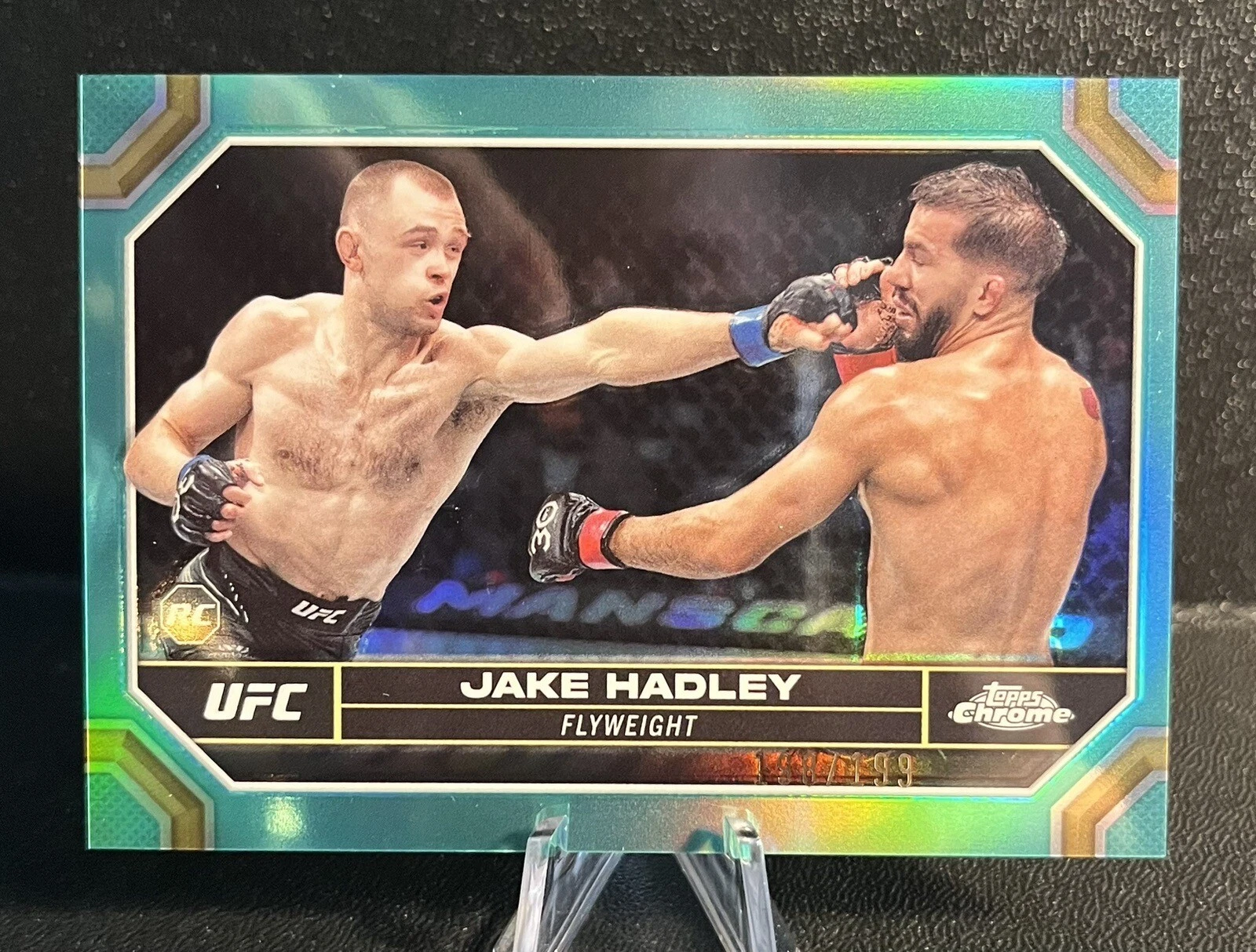 2024 Topps Chrome UFC JAKE HADLEY *Aqua Refractor* /199 ~ Flyweight