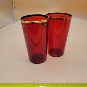 Juego de 2 vajilla de vidrio Art Deco vintage de 1930 rojo rubí pintado a mano con adornos de hoja de oro - Imagen 1 de 7