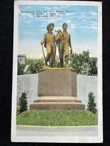 1927 CARTE POSTALE MONUMENT HUCKLEBERRY FINN TOM SAWYER de HANNIBAL MISSOURI MO