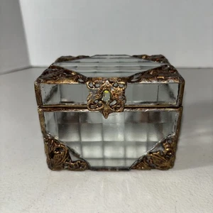Vintage Schmuck Schatulle Ormolu vergoldet filigran Metall Prisma Glas 3,25X4,25X3,25" - Bild 1 von 10