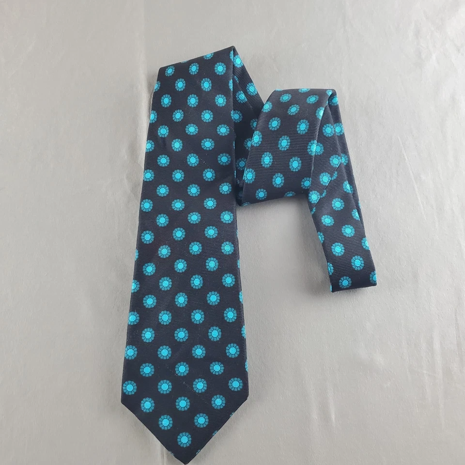 Gravatas Kiton Masculinas Pretas 58X3.5 Seda Floral Itália Clássicas Luxo Elegante  - Imagem 1 de 4