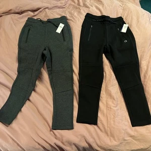 Lot of 2 - NWT New With Tags Gap Boys GapFit Tech Joggers Pants Size S (6-7) - Picture 1 of 7