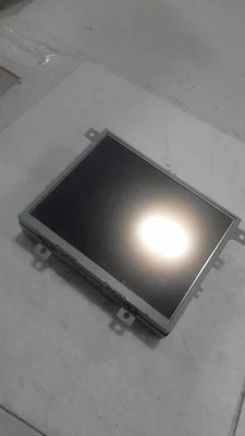 Dodge Journey 2019 pantalla de infoentretenimiento OEM plateada pantalla de 8,4 usada Foto 1 de 4