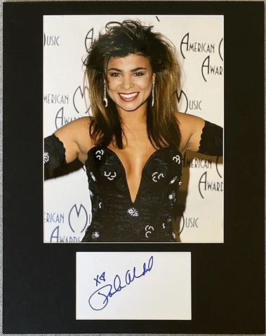 Paula Abdul Signed In Person 11x14 Matted Autograph & Photo - Authentic Cover