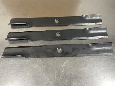 Hojas Ferris OEM 1759055S para cortacéspedes de 48" de cubierta serie 300S/500S Foto 1 de 4