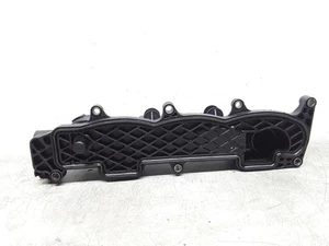 Volvo V50 2009 Diesel 80kW Rocker cam cover 9660281080 LGI74032 - Picture 1 of 3