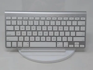 Apple Wireless Aluminium Keyboard A1255 Silber - GETESTET Funktioniert - Bild 1 von 10