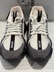 Moschino Mesh Runner blanco/negro para hombre talla UK 9 EU 43 RRP £350 #I909 - Imagen 1 de 10