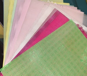 25 Pc Lot Darice 7 Count & 10 Count Misc Brands Plastic Canvas Mesh Sheets - Picture 1 of 4