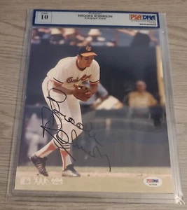 RARE BROOKS ROBINSON SIGNED VINTAGE 8x10 PHOTO - HOF - ORIOLES - PERFECT PSA 10 - Picture 1 of 1