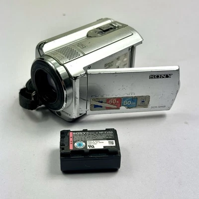 Videocámara digital Sony Handycam DCR-SR68 DDR con batería probada Foto 1 de 4