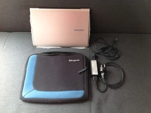 Notebook SAMSUNG Serie 5 AMD A4, 4 gb RAM, 442 gb HHD, Windows 10 , 2013 - Afbeelding 1 van 9