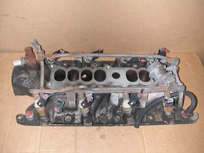 Ford Mustang 5.0 EFI 302 1986-93 - OEM colector de admisión inferior RF-E6SE-9K461 D5A Foto 1 de 4