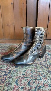 Best Antique Early Primitive Worn Leather Lady High Top Button Shoes 9.5" - Picture 1 of 10