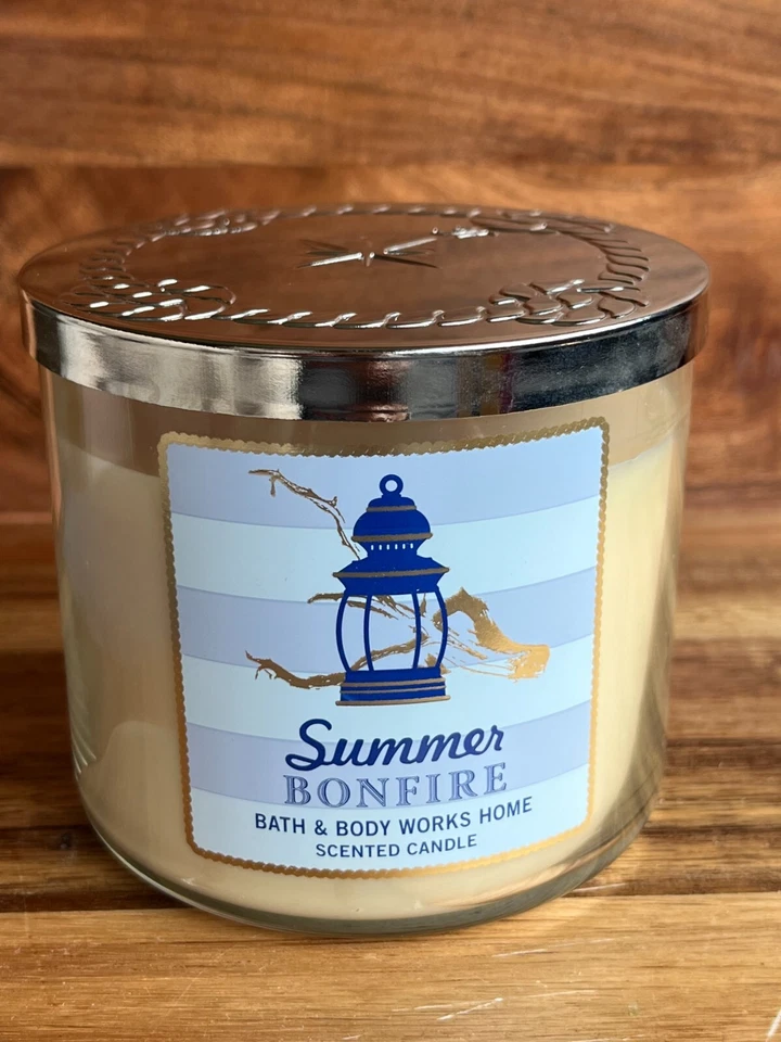 Vela perfumada Bath and Body Works SUMMER BONFIRE 3 mechas 14,5 oz NUEVA Foto 1 de 4