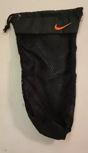 Nike Sport Golf Valuables Black Pouch Golf Hook And Latch Plus String Pull Close - Picture 1 of 6