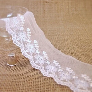 Ivory Flower Leaves Scalloped Embroidered Tulle Lace M305 - Picture 1 of 3